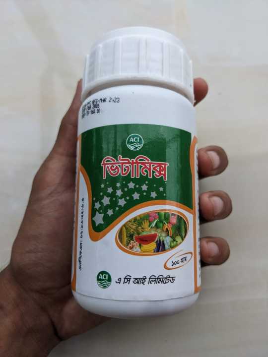 Vitamix%20-%20100%20grams%201%20jar.Helps%20in%20plant%20growth%20and%20yield.%20Plant%20nutrition,%20vitamins,%20to%20keep%20the%20healthy%20plants.%20-%20Image%204