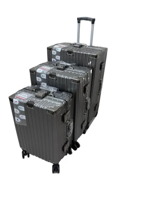 The%20Aluminum-Style%20Latch%20Luggage%20-%20Metallic%20Gunmetal%20Gray%20-%20Image%204