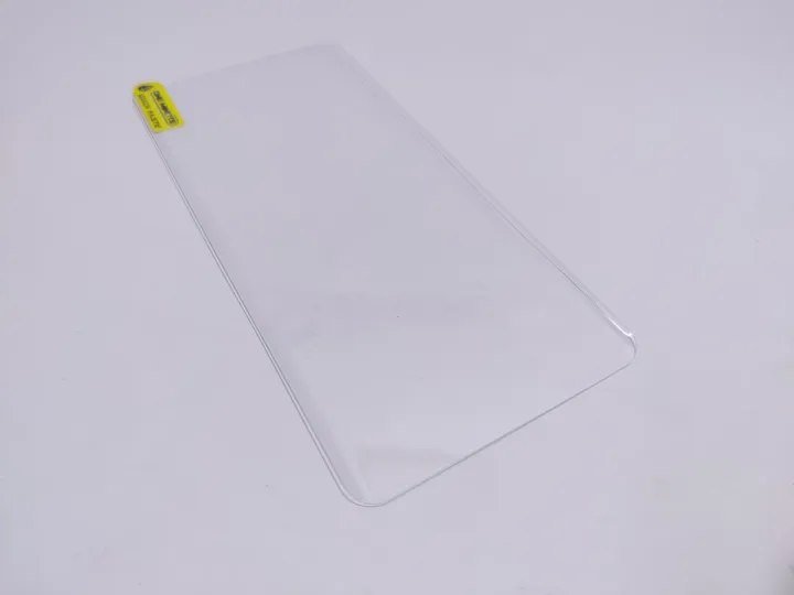 For%20Honor%2090%20One%20minute%20(A+%20GRADE)%20UV%20Light%20Adhesive%20Tempered%20Glass%20Screen%20Protector%20-%20Image%205