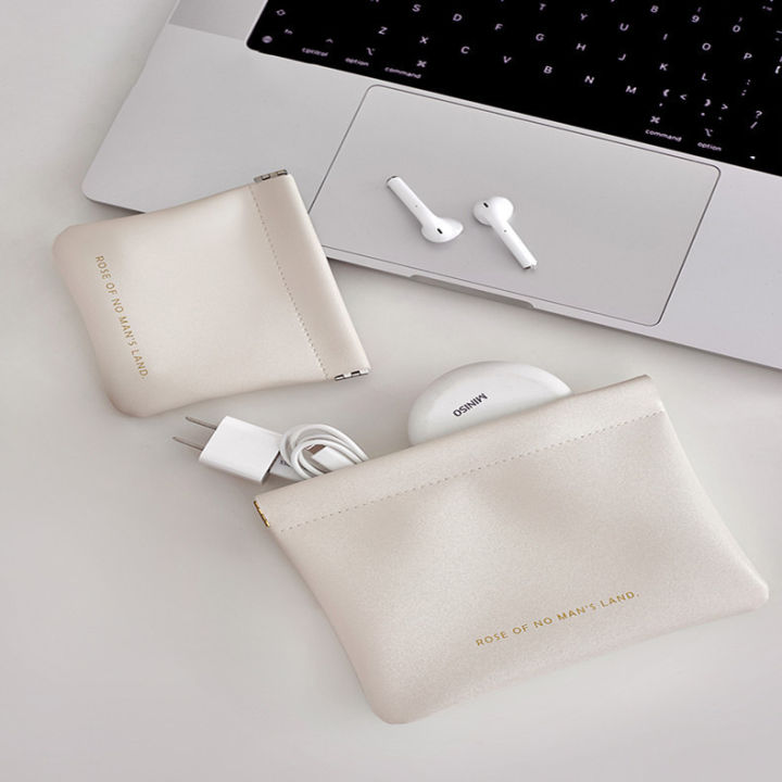 Data cable storage bag, automatic closing, lipstick envelope, wired headphones, pocket power charger, portable storage