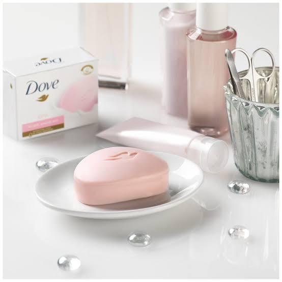 Dove%20Pink%20Beauty%20Bar%20Soap%0AMade%20in%20Germany%0A(135gm)%20-%20Image%204