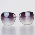 RunBird Fashion Sunglasses Women Frame Popular Luxury Brand Designer Shades Sun Glasses Infantil Oculos De Sol Feminino R547. 