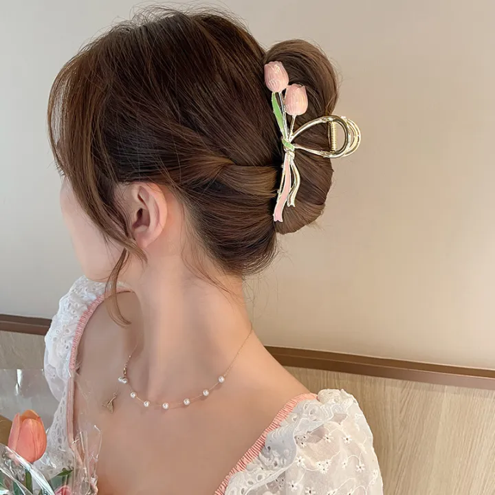 Tulip%20Flower%20Hair%20Clip%20Back%20Head%20Grab%20Clip%20For%20Woman%20Fashion%20Ponytail%20Fixed%20Hairpins%20Simple%20Oversize%20Shark%20Clip%20Hair%20Accessories%20Eatop%20-%20Image%203