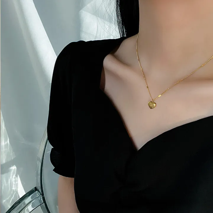 Stainless%20Steel%20Gold%20Color%20Love%20Heart%20Necklace%20for%20Women%20Letter%20Heart%20Pendant%20Necklace%20Simple%20Elegant%20Clavicle%20Chain%20Jewelry%20-%20Image%203