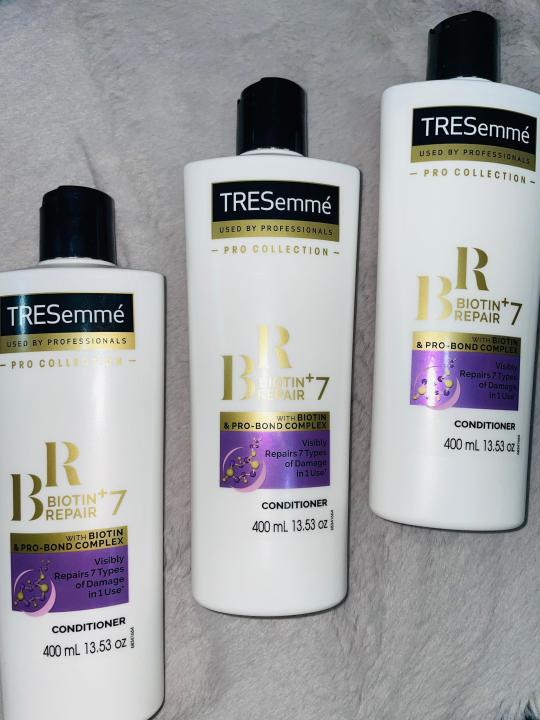 TRESemme%20Biotin%20Repair%20+7%20with%20BIOTIN%20&%20PRO-BOND%20COMPLEX%20Conditioner%20400ml%20UAE%20-%20Image%203