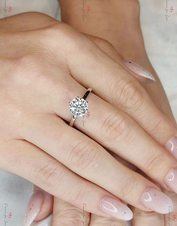 Classic%20Six%20Claw%20S925%20Silver%20Plated%20Simulation%20Diamond%20Cut%20Woman%20Ring%20-%20Image%204