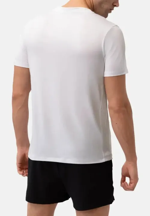 Mens%20Premium%20Lightweight%20Sports%20Half%20Sleeve%20T-shirt%20From%20Levin%20-%20Image%204