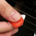 SOLO 3pcs Electric Guitar Picks with Silicone Sleeve Guitar Posture Corrector for Acoustic Bass for Ukulele Gifts for Beginners.