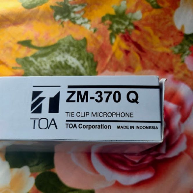 Stage%20performance%20Headband%20Microphone%20Toa%20ZM370Q%20-%20Image%204