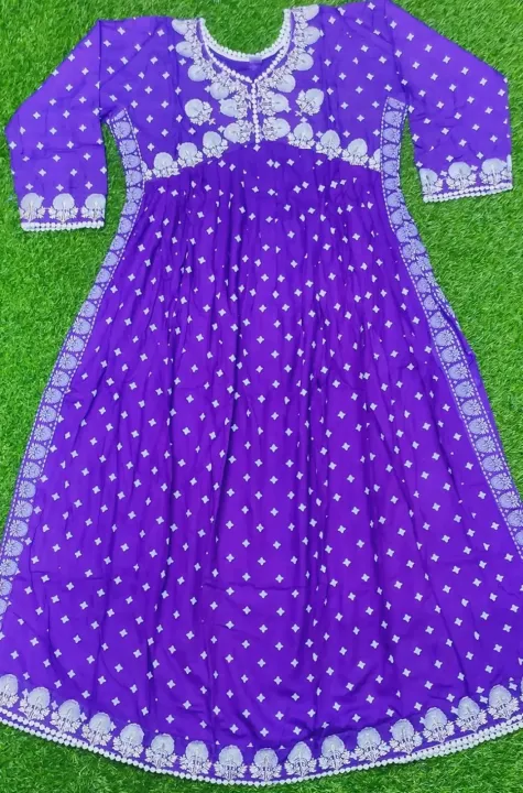 Exclusive%20Nayra%20Cut%202%20Pieces%20With%20Alia%20Cut%20Designs%20-%20Image%202