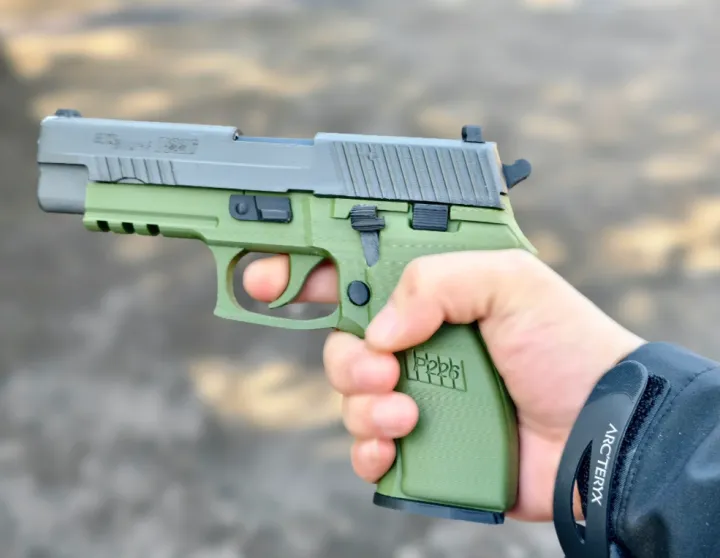 3D%20Printed%20Flexible%20Dummy%20Gun%20Prop%20%7C%20Soft%20Non-Firing%20Replica%20for%20Cosplay,%20Theater,%20Film%20&%20Photography%20%7C%20Flexible%20TPU/TPE%20Material%20%E2%80%93%20Safe,%20Bendable%20&%20Lightweight%20%7C%20Training%20Aid%20&%20Display%20Piece%20%7C%20Legal%20Non-Functional%20Airsoft/Prop%20Alternative%20-%20Image%202