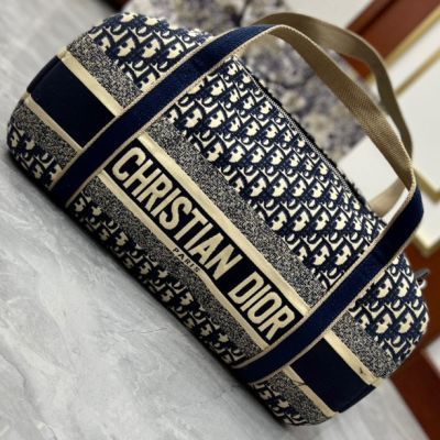 2023New%20Travel%20Bag%20Airport%20Bag%20Leisure%20Bag%20Handbag%20Jacquard%20Embroidered%20Travel%20Bag%20Large%20Capacity%20Letters%20-%20Image%202