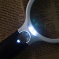 Qiunery Magnifying Glass With Light, 3X Lighted Magnifying Glass, 3 Led White Lights Handheld Magnifying Glass, Illuminated Magnifier For Reading, Seniors, Jewelry.