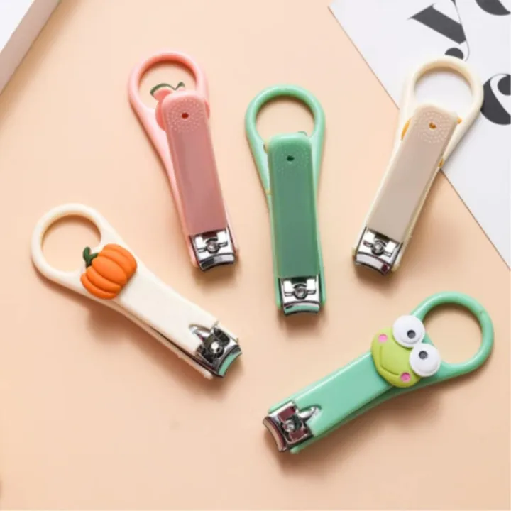 Xierbao%209428%20Baby%20Cartoon%20Nail%20Scissors%20-%20Image%203