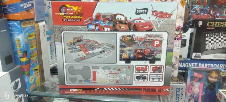 Up%20in%20Flames%20Track%20Set%20new%20series%20toy%20-%20Image%204