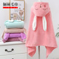 Coral velvet babies can wear cartoon hooded bath towels, children's capes, bathrobes, soft and absorbent babies and toddlers. 