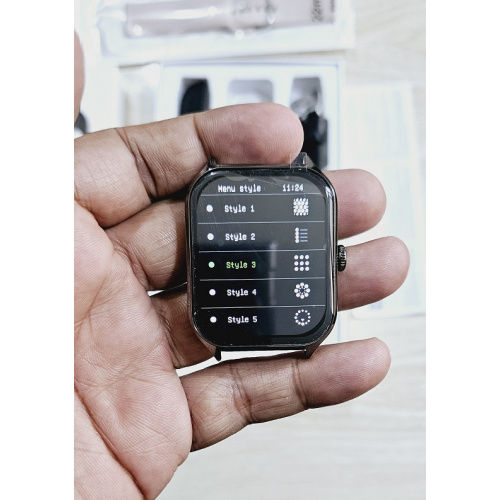 GT4%20Pro%202.1"%20Large%20Display%20Smartwatch%20with%20Two%20Strip%20-%20Image%203