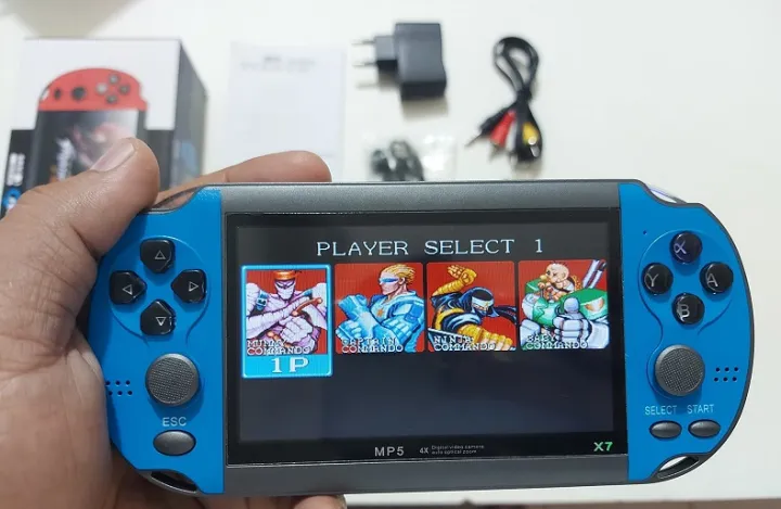 X7%20Game%20Player%201000+%20Games%205%20inch%208G%20LCD%20Screen%208G%20-%20Image%206