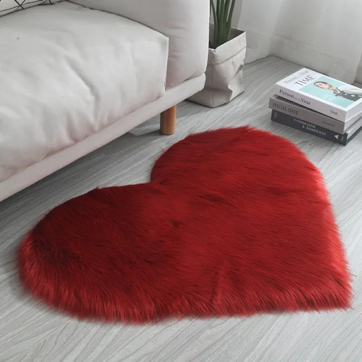 Digood%20Soft%20Rug%20Fluffy%20Silky%20Carpet%20Heart%20Shape%20No%20Slip%20Mats%20Girls%20Bedroom%20Decor%20(Red):%20Clothing%20-%20Image%203