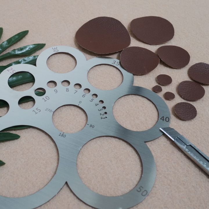 Leather%20Cutting%20Tool%20Corner%20Template%20for%20Leathercraft%20DIY%20Craft%20-%20Image%205