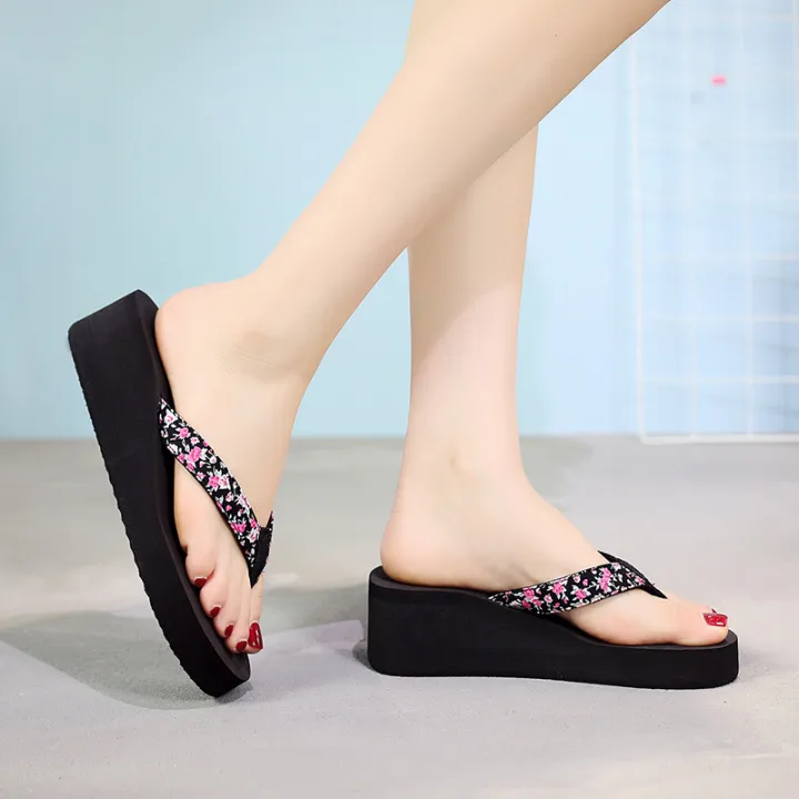 2024%20summer%20fashion%20small%20floral%20flip-flops%20women's%20wedge%20heel%20platform%20clip%20flip%20sandals%20wholesale%20wholesale%20-%20Image%204