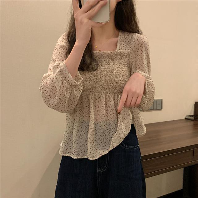 READY%20STOCK%20Korean%20Fashion%20Women%20Square%20Neck%20Chiffon%20Floral%20Blouse%20Plicated%20Short%20Style%20Long%20Sleeve%20Top%20-%20Image%208