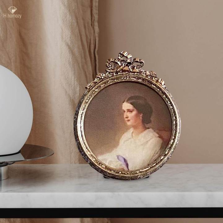 Vintage%20Style%20Photo%20Frame%20Retro%20Style%20of%20Wall%20Frame%20for%20Drawing%20Room%20Office%20-%20Image%207