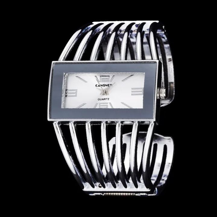 Women's%20Fashion%20Quartz%20Watch%20Girls'%20Hollow%20Out%20Bracelet%20Creative%20Metal%20Lady%20Versatile%20Trend%20Wristwatches%20-%20Image%203
