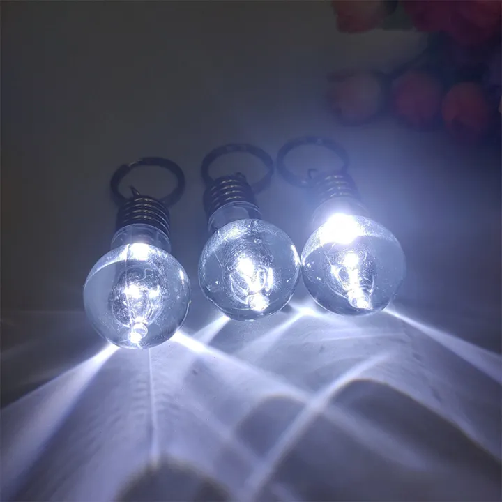 Novelty%20Lighting%20Mini%20LED%20Light%20Bulb%20Keychain%20Key%20Ring%20Illuminate%20Cartoon%20Car%20Key%20Ring%20Lamp%20Pendant%20Key%20Fob%20Christmas%20Gift%20-%20Image%203