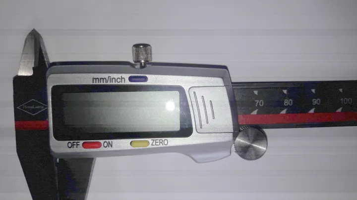 Digital%20Caliper%206"%20Waterproof%20Vernier%20Scale%20-%20Image%204