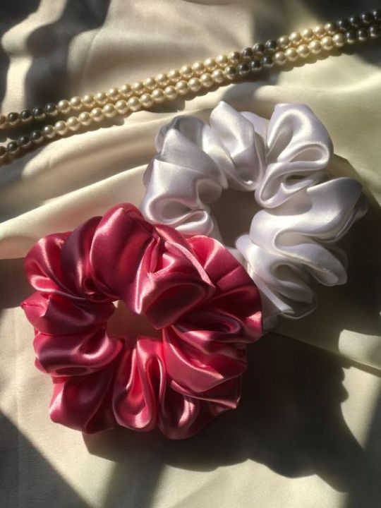 2%20Pcs%20%20Colorful%20Silk%20Scrunchie%20Hair%20Band%20Bracelet%20Set%20For%20Grils%20-%20Image%202