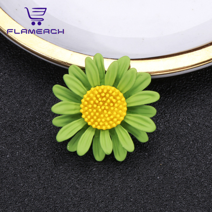 Creative%20Daisy%20Brooch%20Coat%20Girl%20Insect%20Sunflower%20Pin%20Brooches%20Jewellery%20Gifts%20For%20Women%20Brooch%20Pins%20Accessories%20-%20Hijab%20Pin%20-%20Image%206