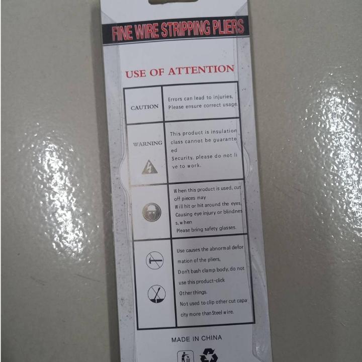 Multi%20Purpose%20Electric%20Wire%20Strippers%20Cable%20Cutter%20Copper%20Pliers%20Wire%20Stripper%20Wire%20Stripping%20Tool%2010-22%20AWG%20Wire%20Cutter%20Wire%20Crimper%20Multi%20Function%20Hand%20Tool%20-%20Image%203