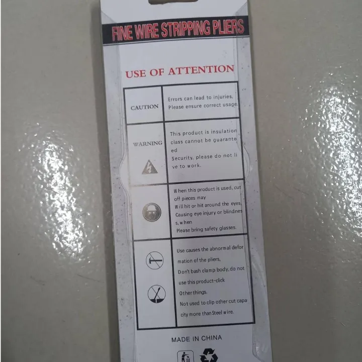 Multi%20Purpose%20Electric%20Wire%20Strippers%20Cable%20Cutter%20Copper%20Pliers%20Wire%20Stripper%20Wire%20Stripping%20Tool%2010-22%20AWG%20Wire%20Cutter%20Wire%20Crimper%20Multi%20Function%20Hand%20Tool%20-%20Image%204
