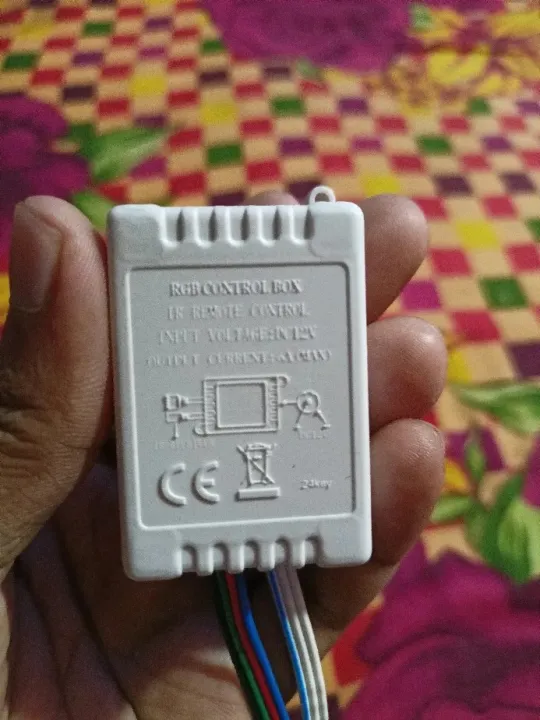 24%20button%20Remote%20with%20RGB%20controler%20/%20only%20remote%20-%20Image%202