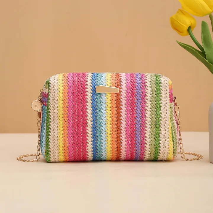 Straw%20Straw%20Bag%20Trendy%20Rattan%20Bag%20Beach%20Bag%20for%20Travel%20Shoulder%20Bag%20Women%E2%80%99s%20Accessory%20Beachwear%20Fashion%20Item%20-%20Image%204