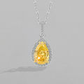 New clavicle chain feminine high carbon diamond pendant ladies European and American necklace women's wholesale ins style jewelry design sense. 