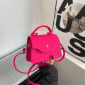 Trendy Felt handbag Durable High-quality material Felt material Bag Square-shaped Variety of colors Shoulder bag for Casual outings Daily use Fashion events Workwear Gift option Casual outings.