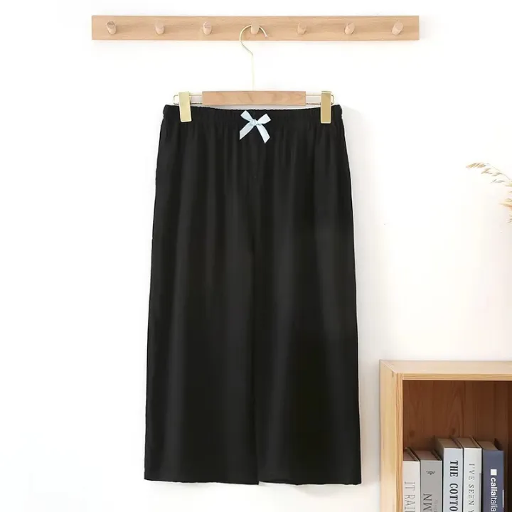 Home%20Sweet%20Home:%202025%20Casual%20Shorts%20and%20Capris%20for%20Women%20-%20Image%204