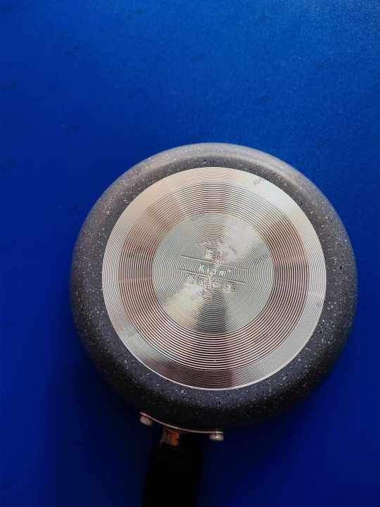 Kiam%20Non-Stick%2016Cm%20Frypan%20Without%20Lid%20(Tapper)%20-%20Image%203