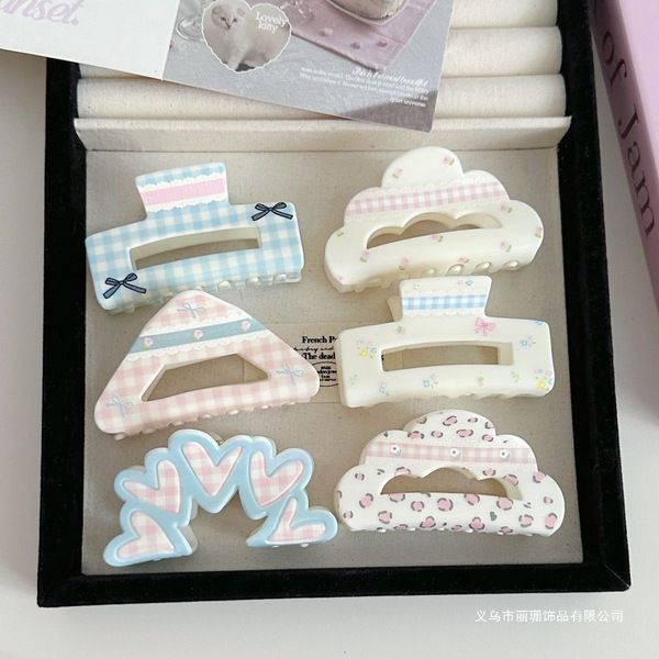 Korean%20Style%20Cute%20Pastel%20Hair%20Claw%20Clip%20for%20Girls%20and%20Women%20Hair%20Accessories%20-%20Image%203