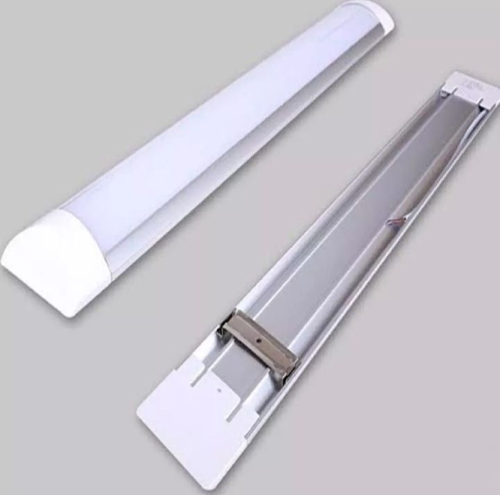 LED%20cata%20set%20Tube%20-%202%20Feet%20-%20Image%203