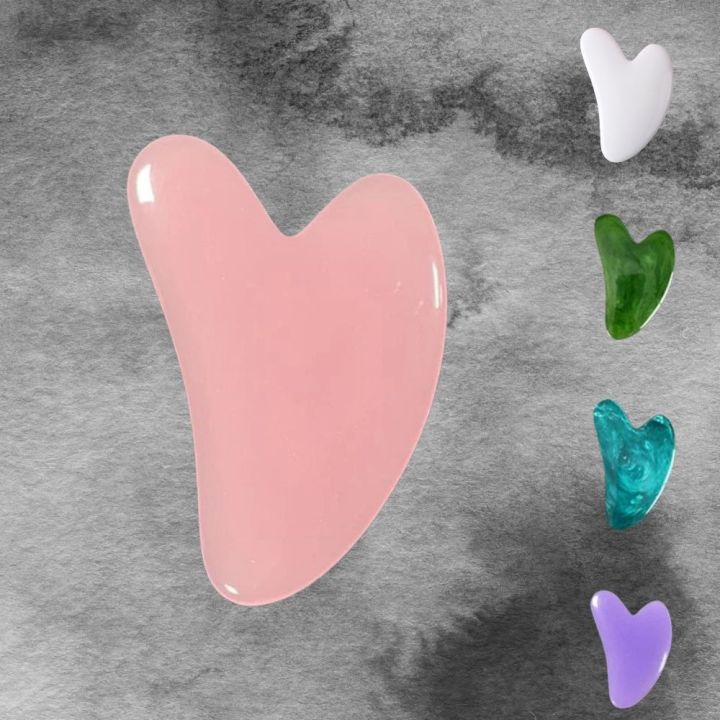 Traditional%20Healing%20Jade%20Stone%20Gua%20Sha%20for%20Radiant%20Skin%20-%20Image%203