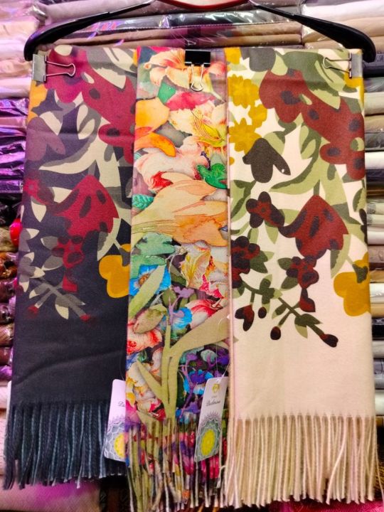 Skin%20print%20Kashmiri%20Poshmina%20shawl%20%7C%7C%20Women%20winter%20collection%20%7C%7C%20shal%20%7C%7C%20kino%20shop%20bd.%20-%20Image%202