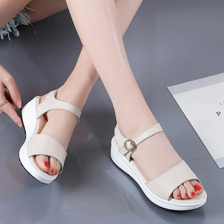 Counter%20Cowhide2022Summer%20New%20Flat%20Sandals%20Women%20Soft%20Bottom%20Pregnant%20Women%20Flat%20Heel%20Leisure%20Non-Slip%20Girl%20Student%20Shoes%20-%20Image%206