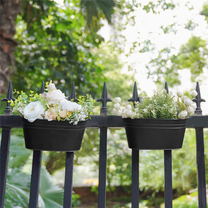 Hanging%20Flower%20Pots,%20Metal%20Iron%20Wall%20Flower%20Pots%20for%20Railing%20Balcony%20Garden%20Home%20Decoration%20Easy%20to%20Use%20(Black)3pcs%20-%20Image%202