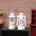 Mini Led Retro Glow Pony Lantern Cande Light Dollhouse Miniature Kerosene Lamp NOVO. 