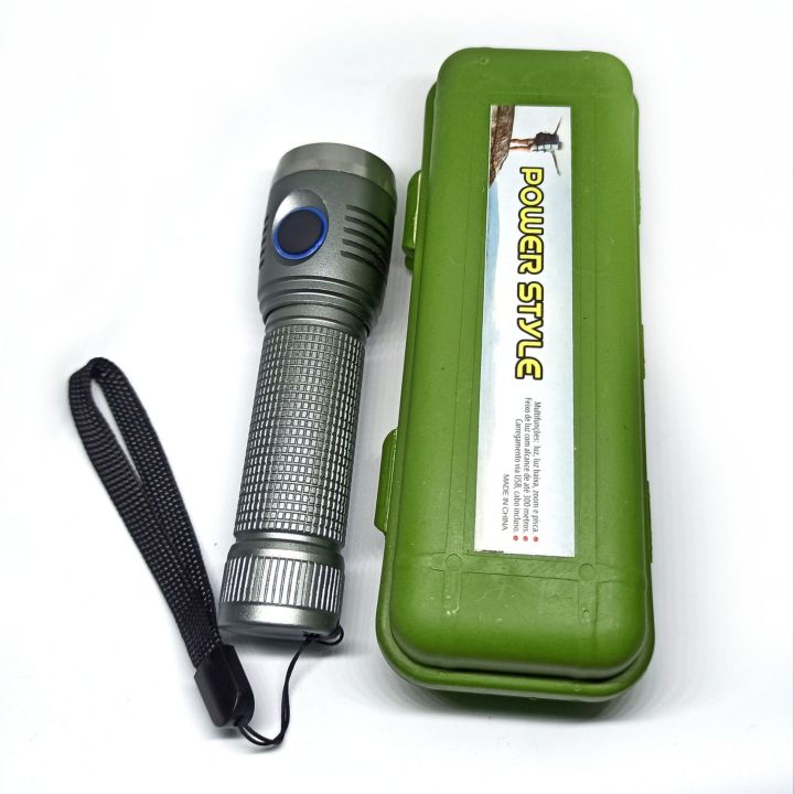 B-MAX%20Metal%20Body%20High%20Power%20Long%20Distance%20Rechargeable%20Three%20Modes%20Torch%20Light%20With%20Box%20-%20Image%204