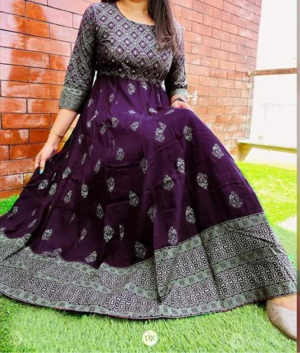 Anisha%20-%20New%20exclusive%20designed%20Gown%201piece%20long%20kurti%20-%20Gown%20long%20kurti%20-%20for%20Women%20-%20Image%203