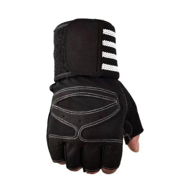 High-Quality%20Non-Slip%20Weightlifting%20Fitness%20Gloves%20with%20Finger%20Support%20for%20Heavy%20Duty%20Workout%20-%20Half-Finger%20Design%20-%20Image%209